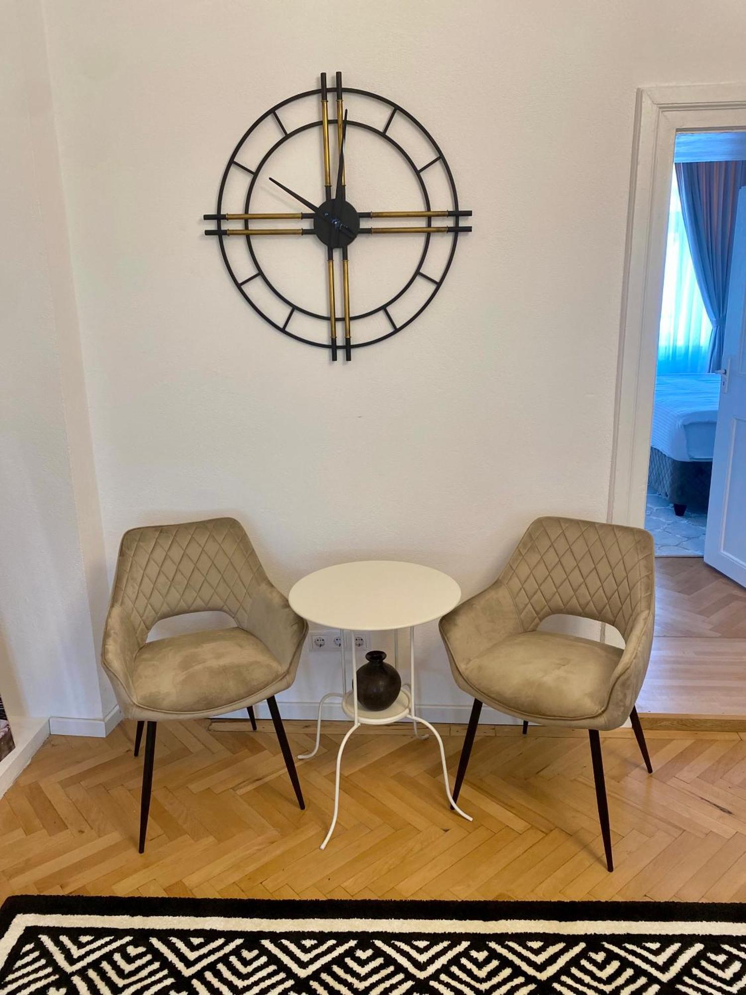 Schiller Rooms Sibiu Buitenkant foto